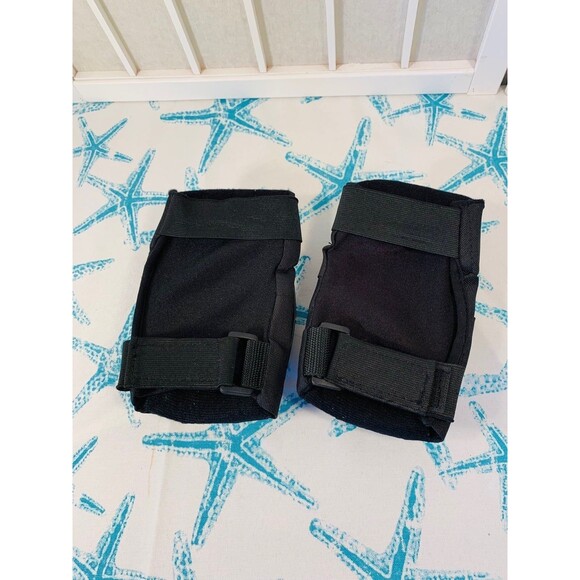 NWOT Razor Elbow Pads - Picture 2 of 5